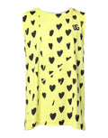 T-shirt sans manches jaune en coton dolce gabbana avec motifs cœurs noirs et logo dg sur lépaule