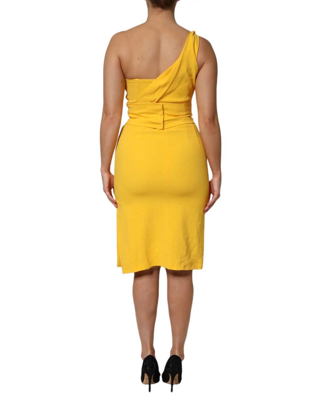 Robe midi jaune dolce & gabbana à une épaule avec taille cintrée et tissu structuré lisse
