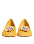 Dolce & Gabbana jaune taormina chaussures plates en dentelle avec broche fleur en cristal scintillant