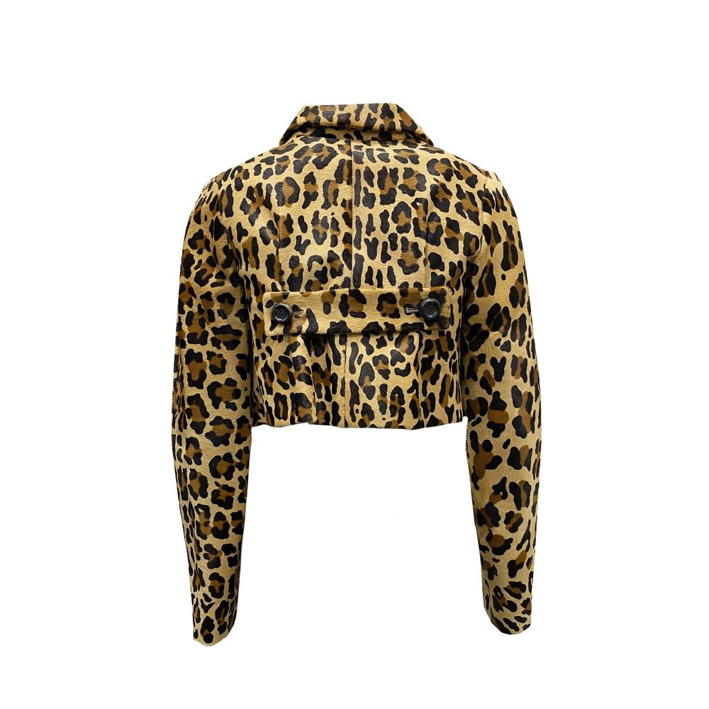 Veste longue en cuir de veau marron de Dsquared², élégante et sophistiquée, vue de face sur un fond neutre.