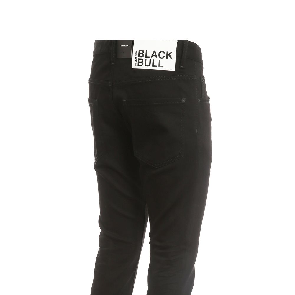 Jeans skinny en coton noir de Dsquared², coupe ajustée et style moderne, visibles en détail sur l'image.