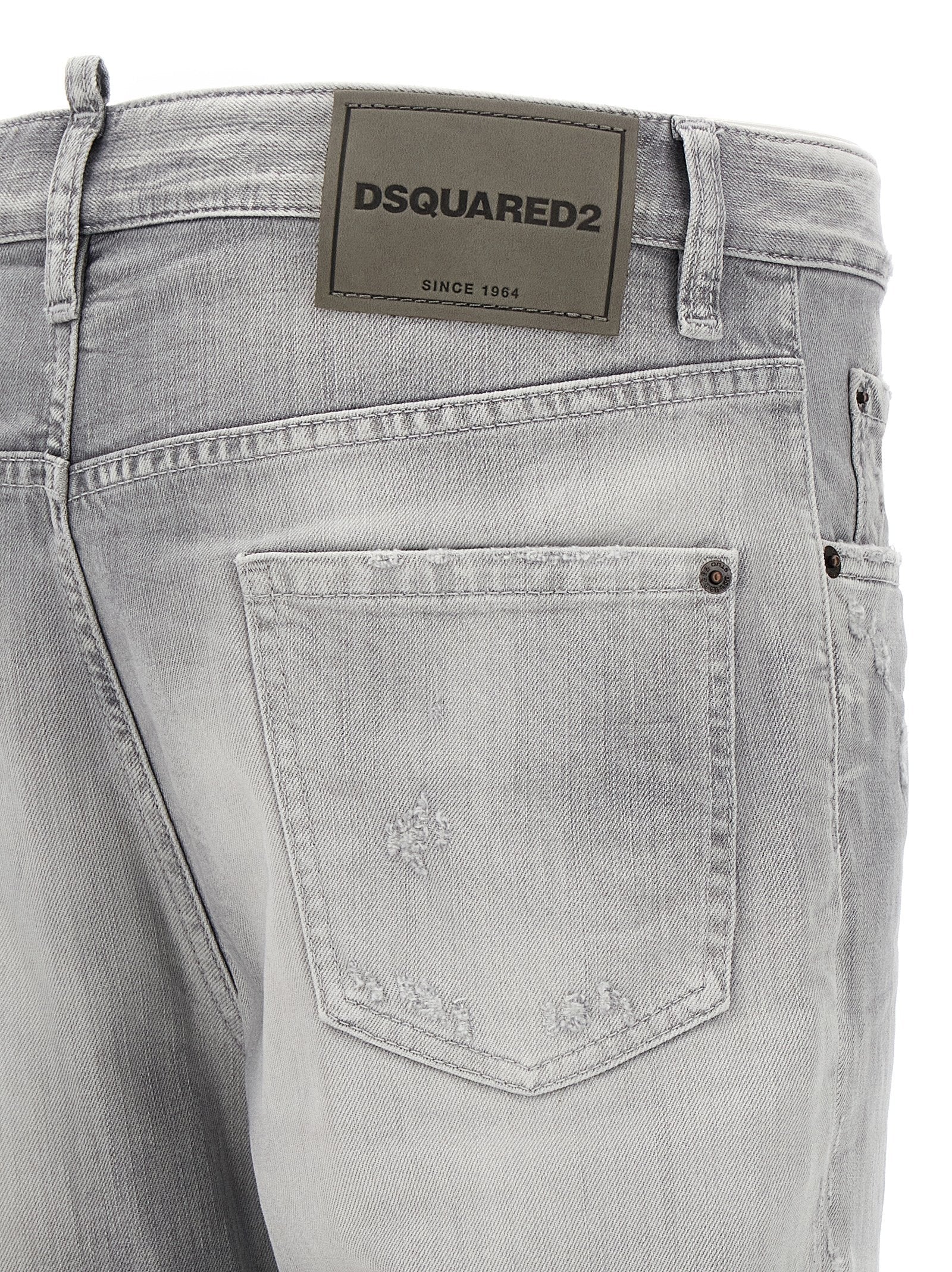 Jean droit en coton gris de Dsquared², style décontracté avec coupe classique, visible en image.