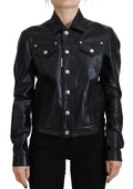Veste en cuir noire dsquared² à manches longues avec boutons argentés et étiquette rouge levi’s sur la poitrine gauche