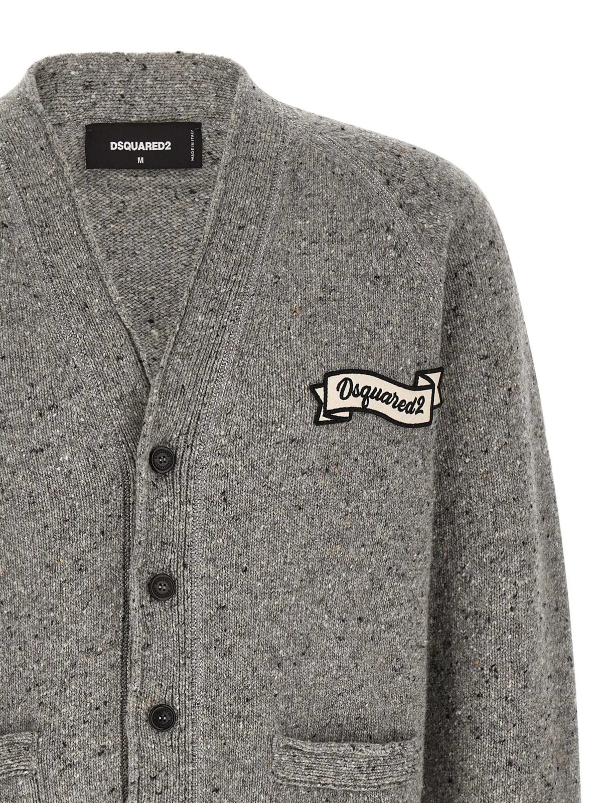 Cardigan en laine gris dsquared² avec patch logo brodé noir et blanc sur la poitrine en maille mouchetée