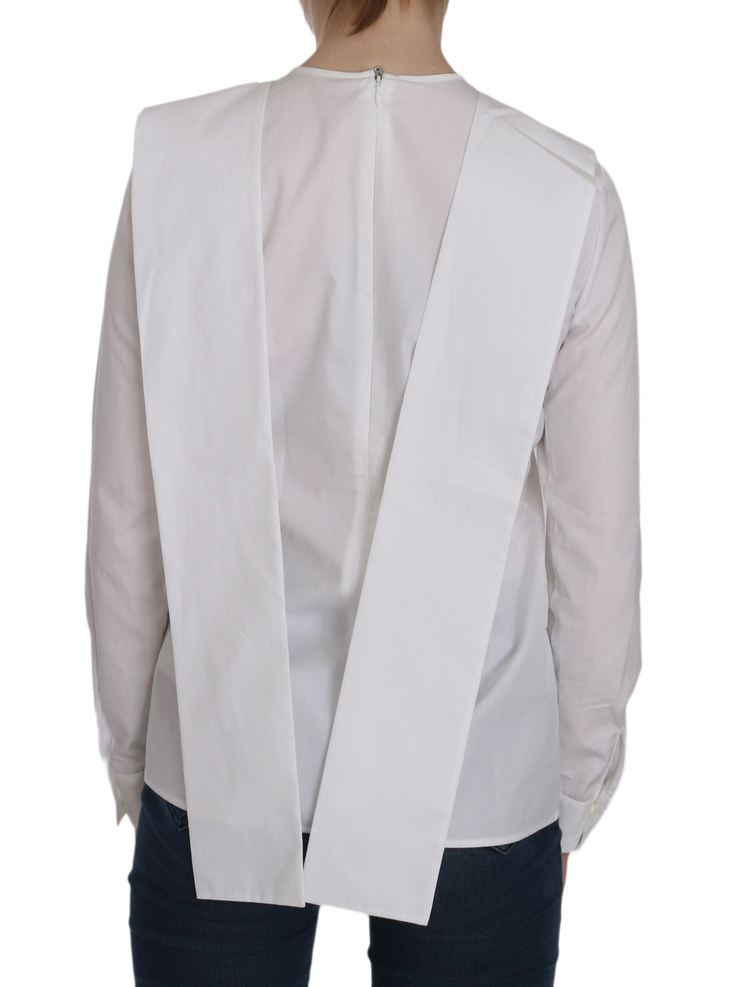 Chemise blanche à manches longues en coton de Dsquared² avec col ras du cou, vue en gros plan.