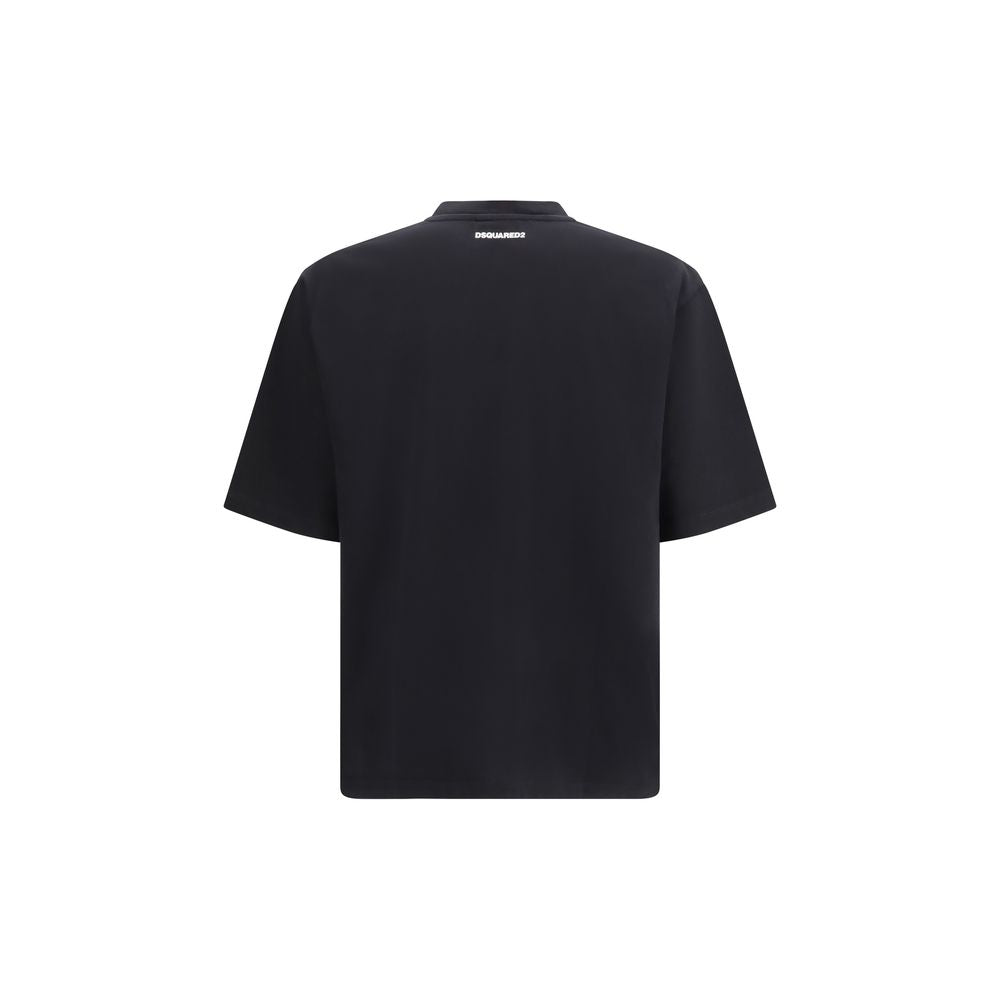 T-shirt en coton noir de la marque Dsquared², coupe classique, affichant le logo sur la poitrine, porté sur un mannequin.