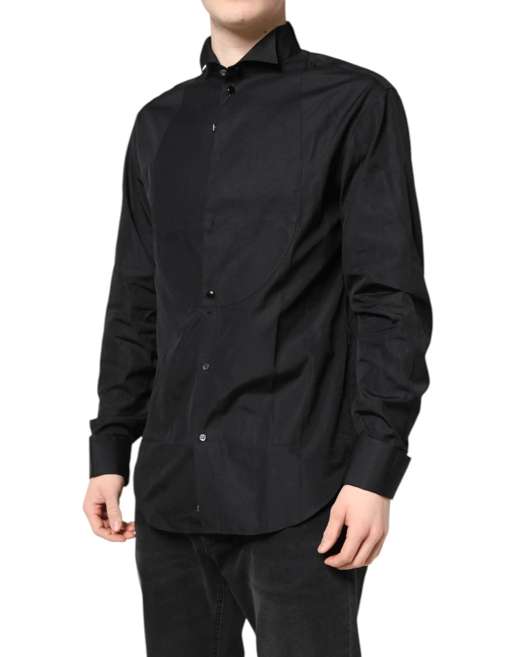 Chemise noire emporio armani en coton à manches longues avec col classique et poignets formels