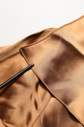 Robe courte en satin marron Emporio Armani, coupe portefeuille avec ceinture, tissu en acetate élégante.