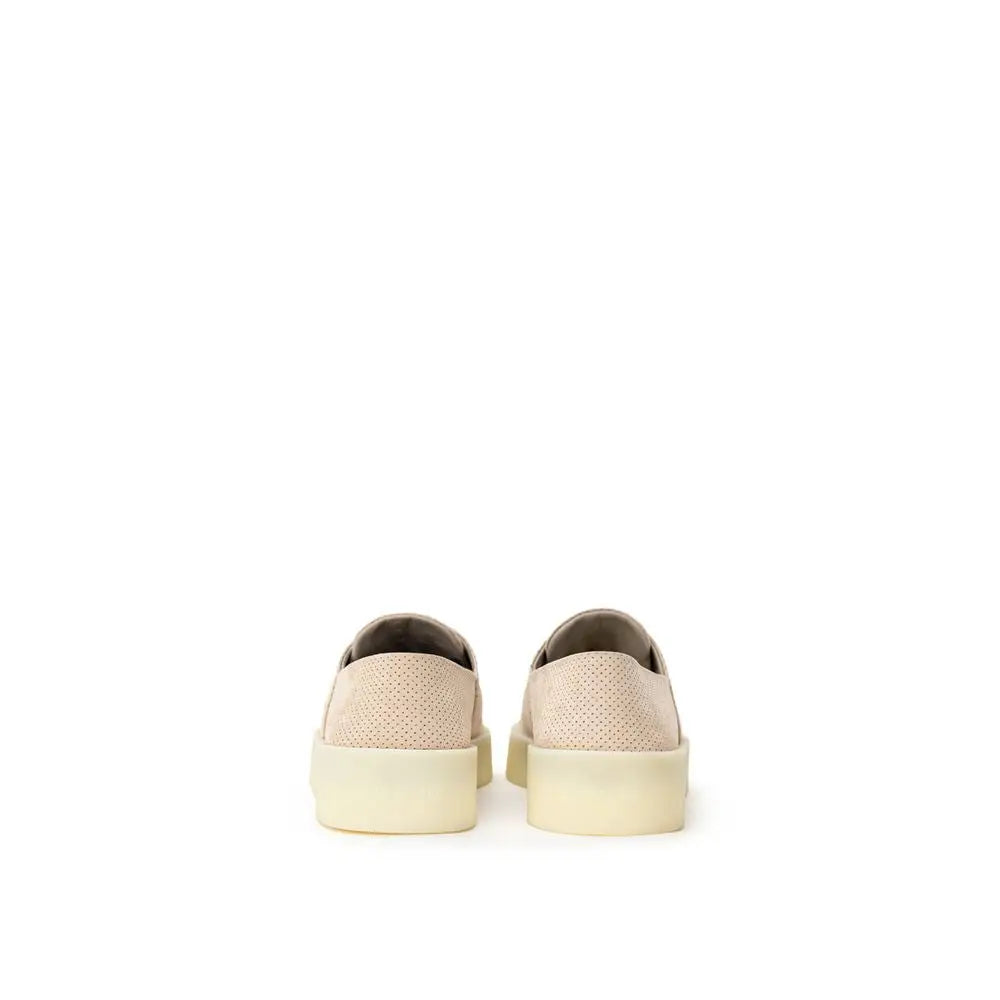Baskets basses fear of god en cuir beige perforé avec semelle épaisse en caoutchouc blanc cassé