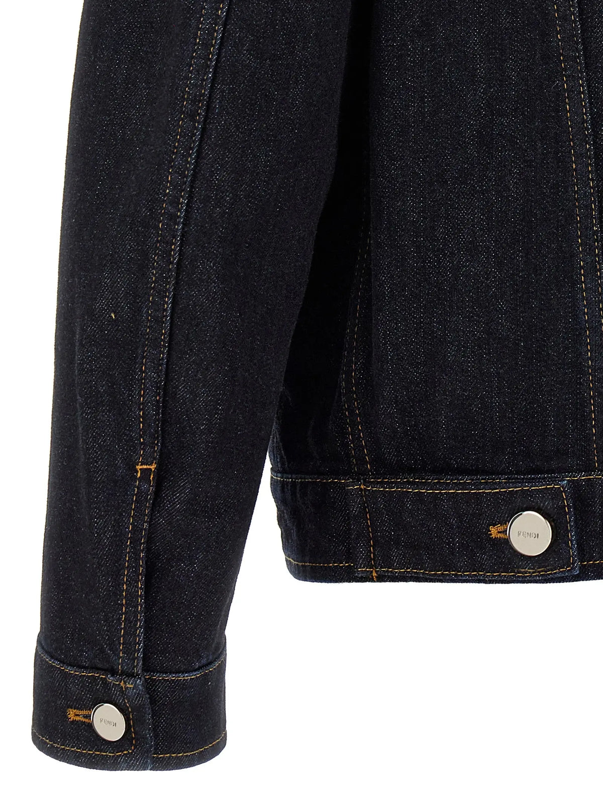 Veste en denim bleu fendi en coton indigo foncé avec boutons argentés et surpiqûres contrastantes