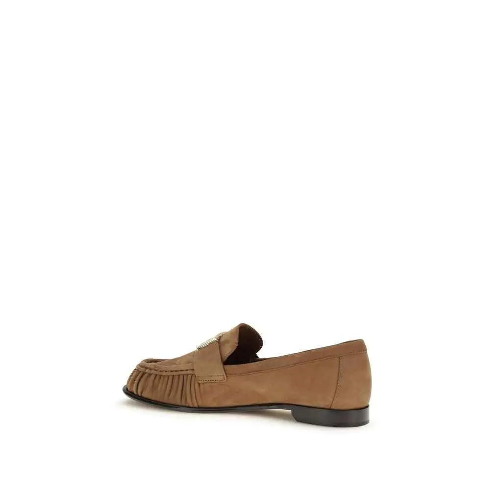 Fendi brown lamb ovis aries slip-on loafer en daim tan avec détail effiloché à lavant et petite boucle métallique
