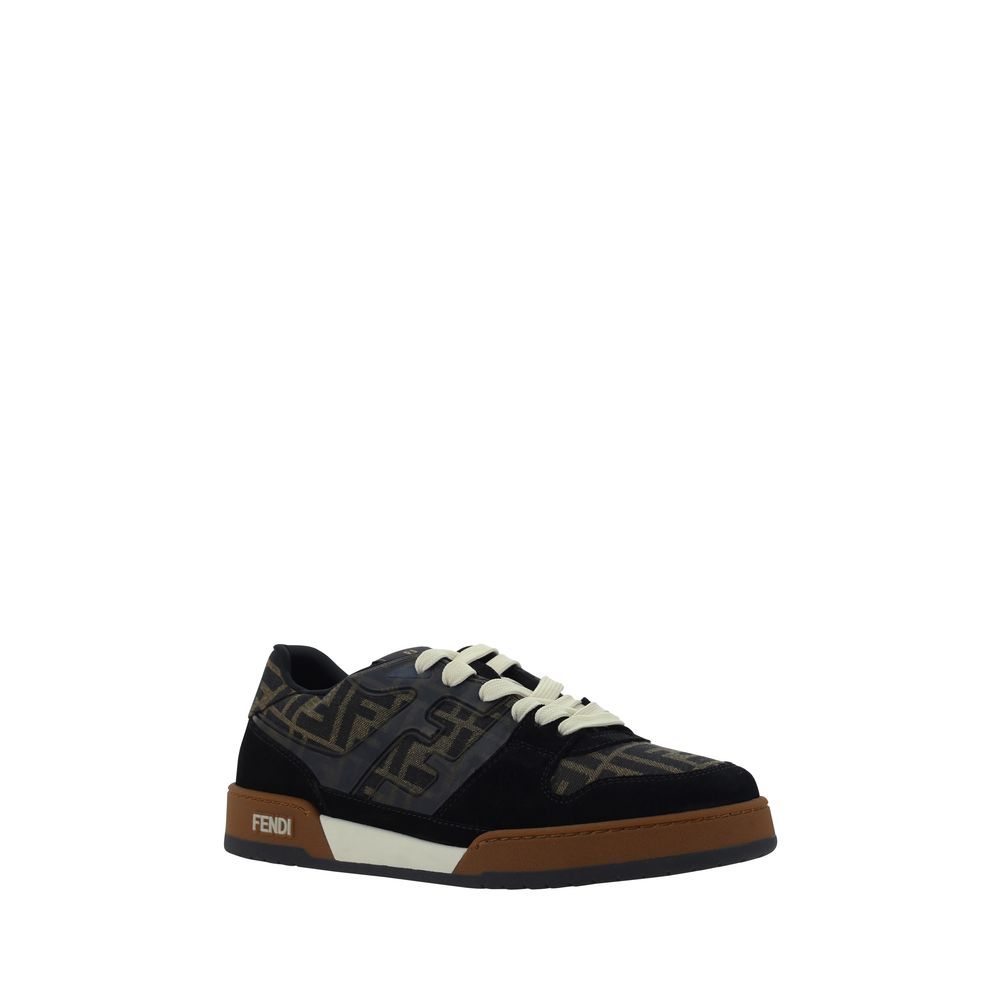 Chaussures Fendi Bos Taurus basses en cuir de veau multicolore, sneakers décontractés avec design coloré et détails élégants.