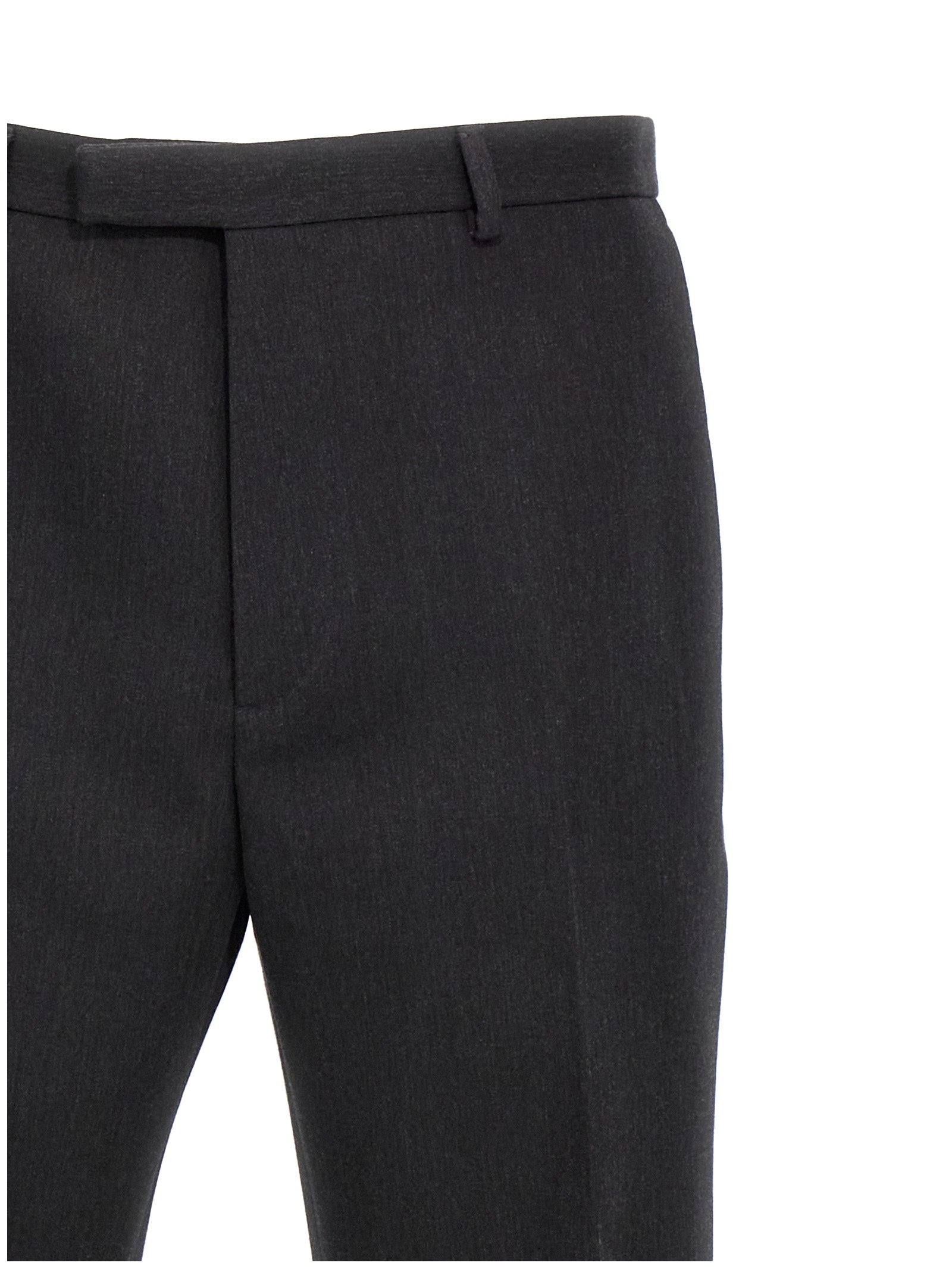 Pantalon gris en laine Gucci pour homme, coupe élégante et classique, visible en gros plan sur fond neutre.