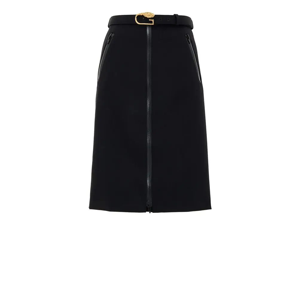 Jupe midi en laine noire gucci avec fermeture eclair centrale, poches laterales zippées et ceinture medusa versace dorée