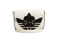 Sac à bandoulière Gucci x Adidas Horsebit 1955 Mini, en cuir avec logo et détails métalliques, vue de face.
