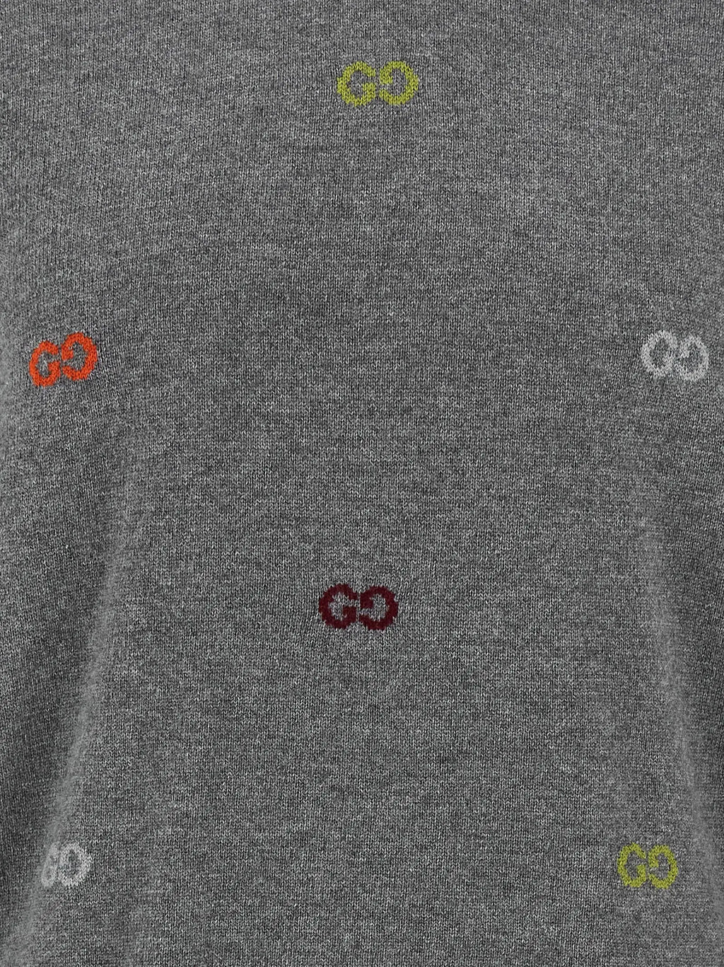 T-shirt en coton gris chiné avec motif répété de logos gg colorés dans le cardigan en cachemire gucci gris