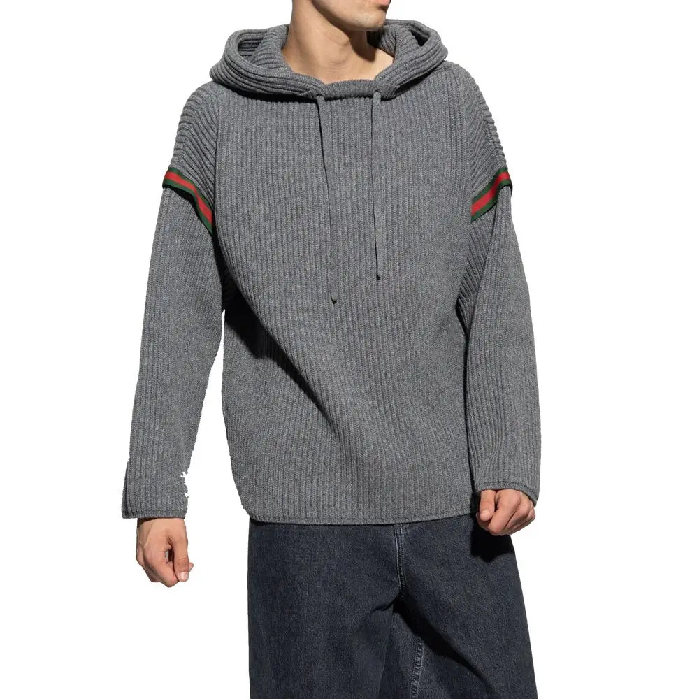 Sweatshirt gucci gris en cachemire avec capuche en maille côtelée et accents verts et rouges sur les manches