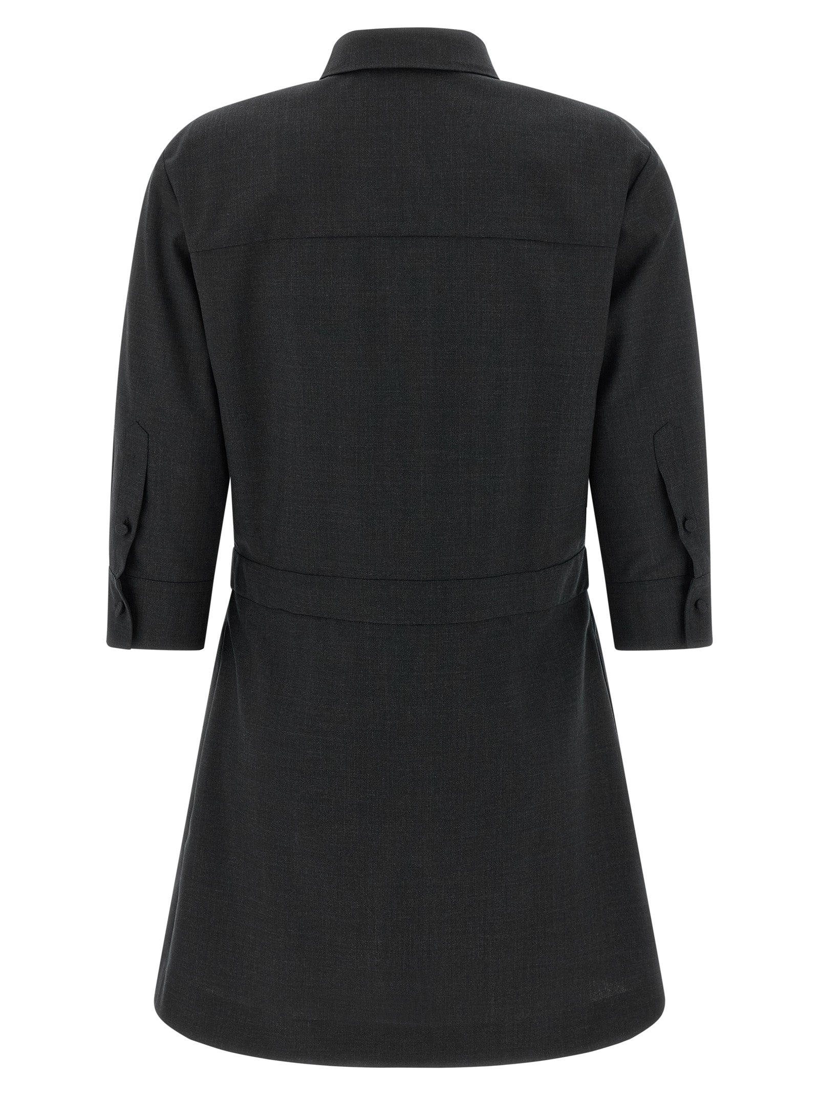 Robe courte grise en laine de Gucci, détail élégant, coupe ajustée et tissu chaud, vue de face sur mannequin.