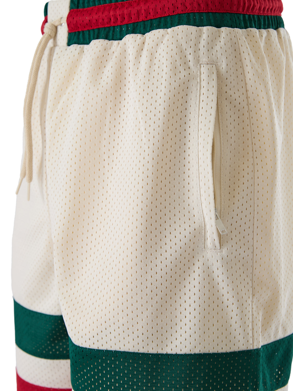 Shorts en polyester beige Gucci avec logo, style décontracté et moderne, parfaits pour un look tendance.