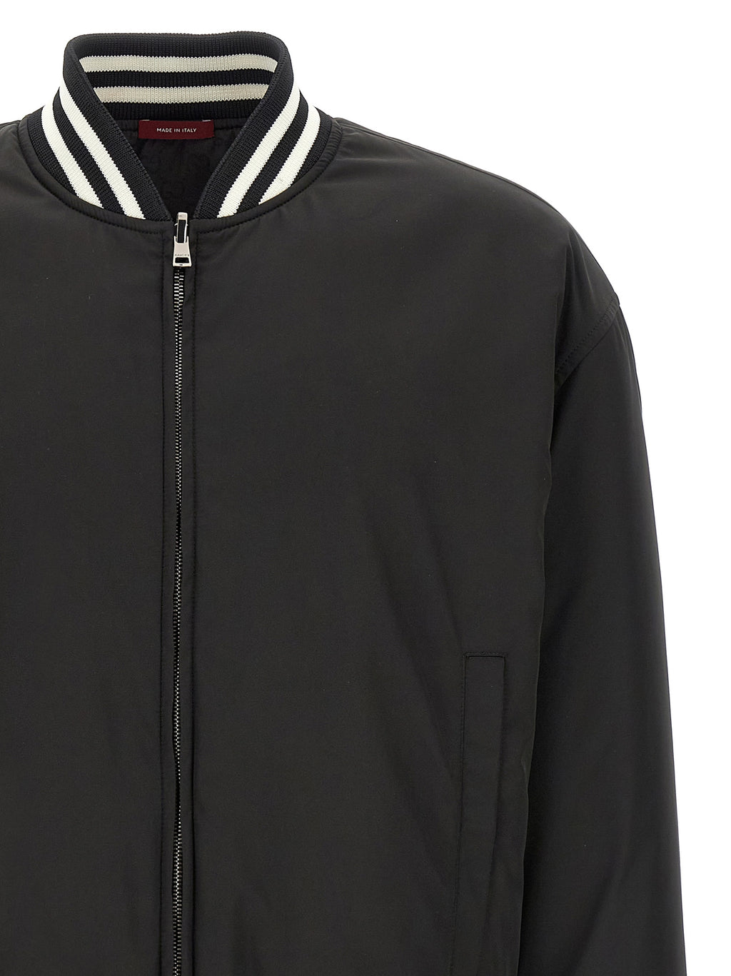 Veste bomber bicolore en polyester Gucci avec fermeture éclair et col côtelé, vue de face.