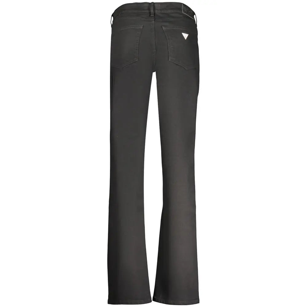 Jeans noirs en coton femme guess montrant le dos avec une légère brillance et logo sur la hanche droite