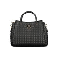 Sac à main guess jeans noir en cuir synthétique matelassé avec ferrures argentées et logo guess visible