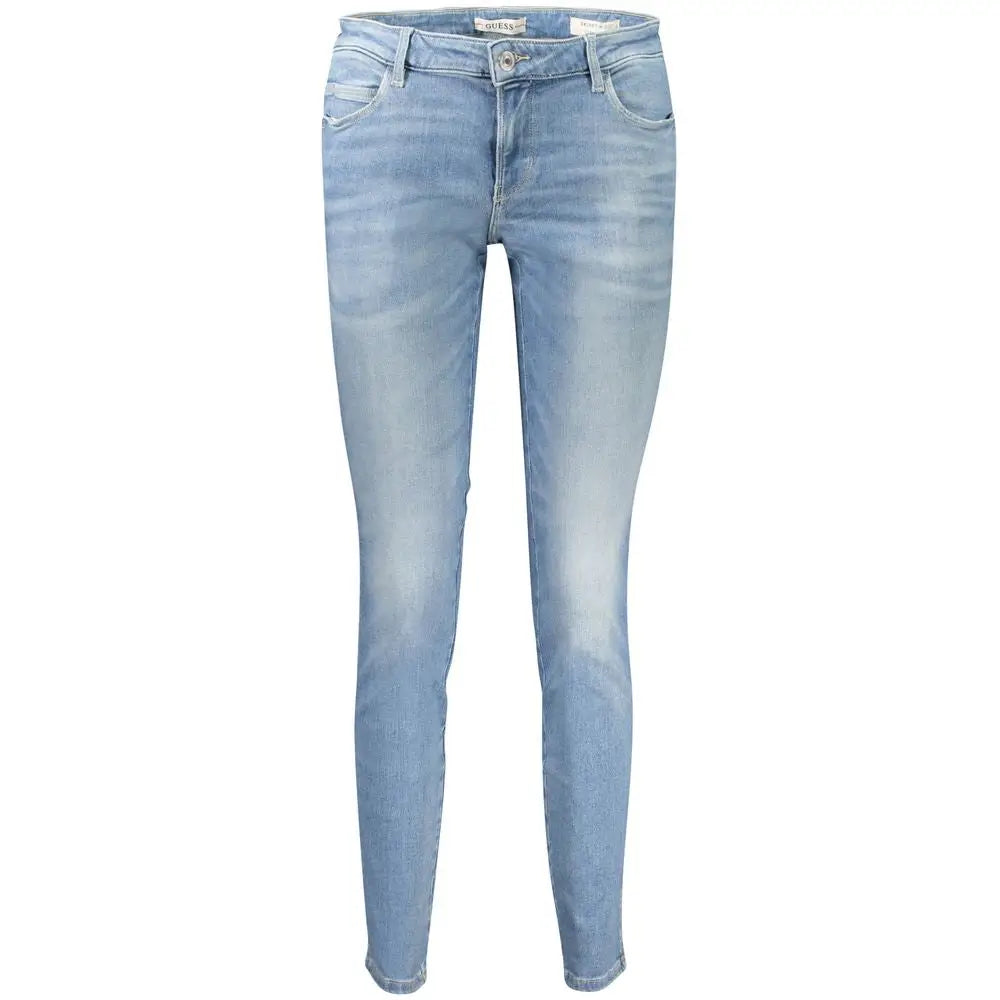 Jeans en coton bleu clair guess avec coupe slim et léger délavage, étiquette de marque visible à la taille