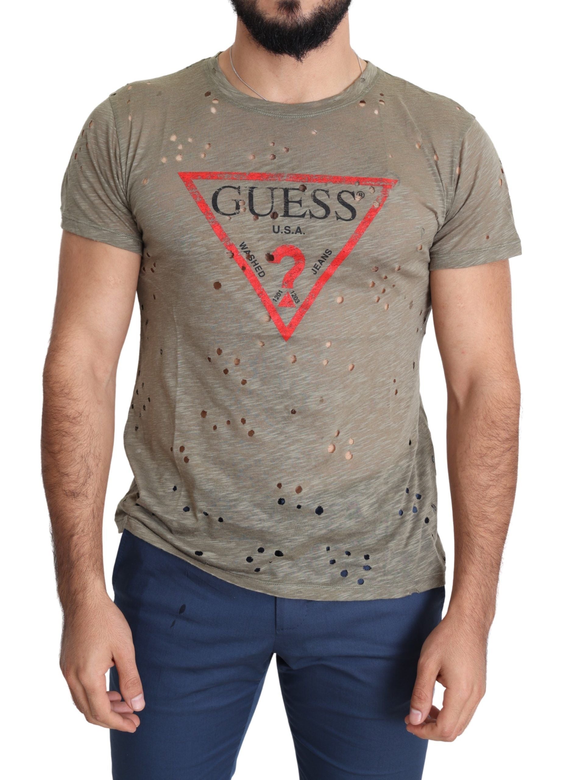 T-shirt homme Guess en coton marron stretch avec logo imprimé et perforations pour un style décontracté et tendance.