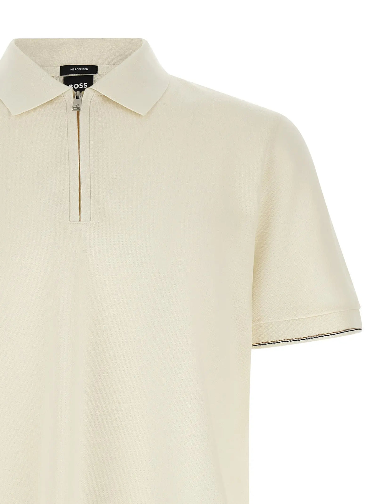 Polo beige hugo boss en coton avec manches courtes, demi-fermeture éclair et surpiqûres contrastantes au bord des manches