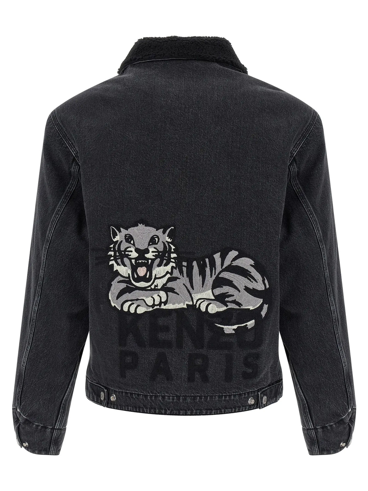 Veste en jean noire kenzo en coton avec tigre brodé et logo kenzo paris visible sur le dos