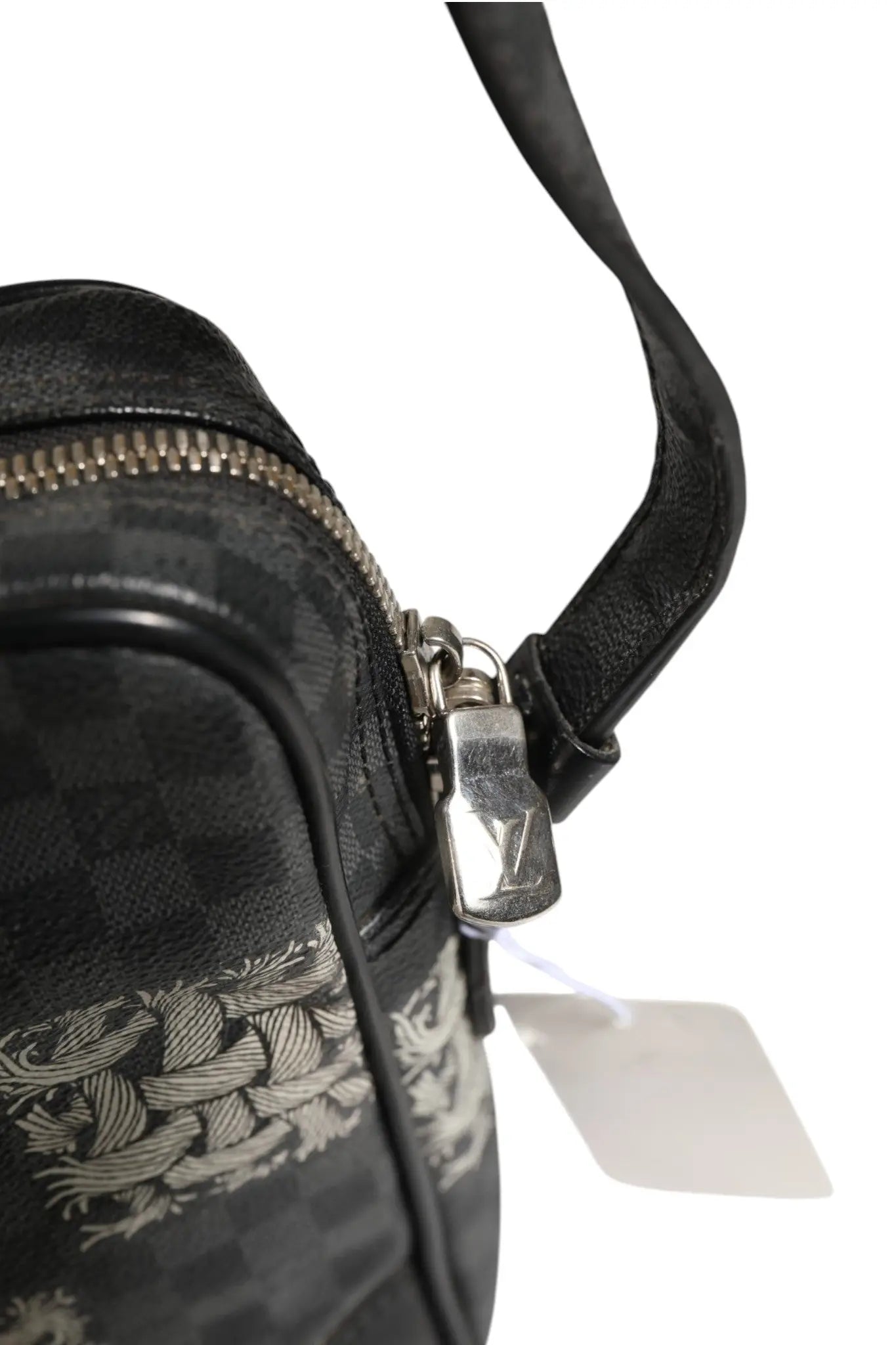 Sac bandoulière louis vuitton amazon christopher nemeth en toile damier graphite noire avec ferrures argentées