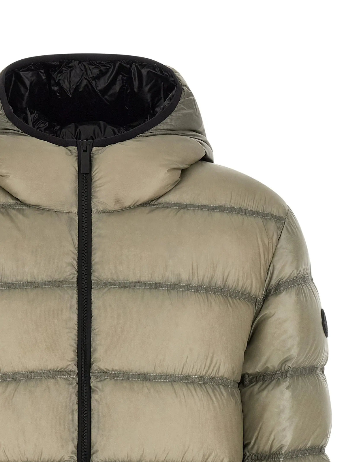 Moncler beige polyamide doudoune longue avec capuche à doublure noire et logo circulaire sur la manche