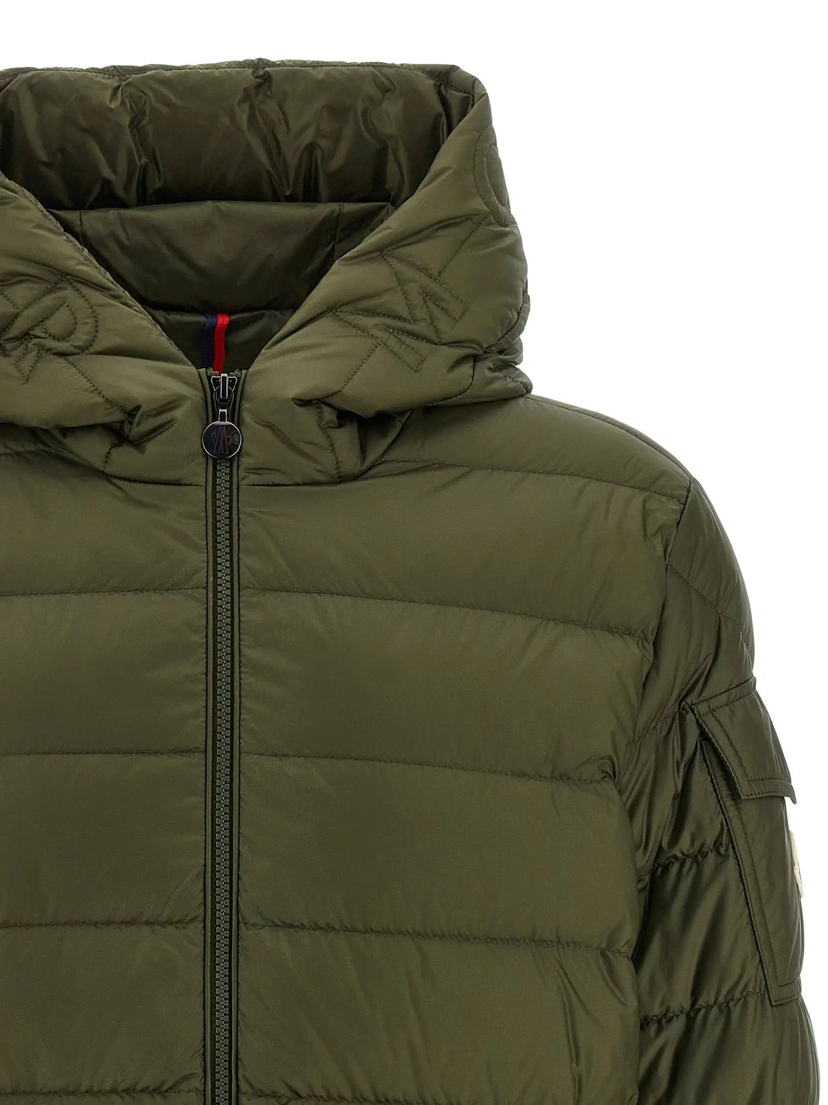 Veste moncler bicolor matelassée en polyamide olive avec fermeture à glissière noire et logo brodé subtil