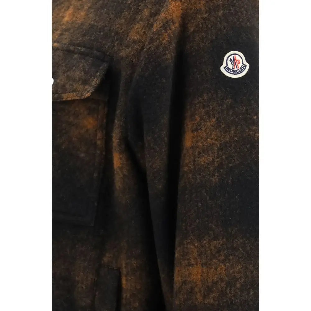Veste moncler marron en polyester avec texture laine marron foncé et orange tachetée et logo circulaire sur lépaule