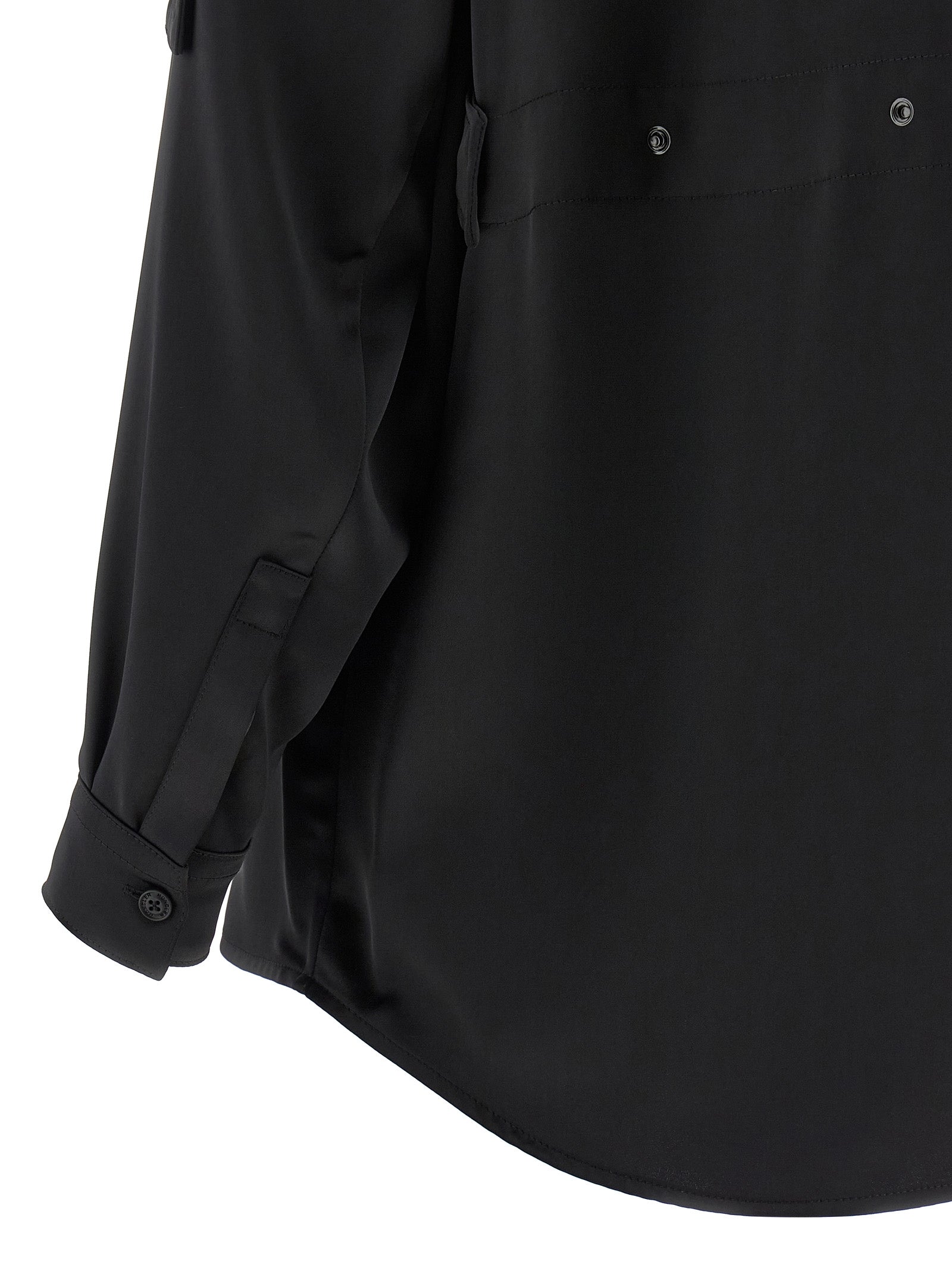 Chemise en polyester noir MONCLER GENIUS, coupe élégante avec détails modernes, visible sur le vêtement.