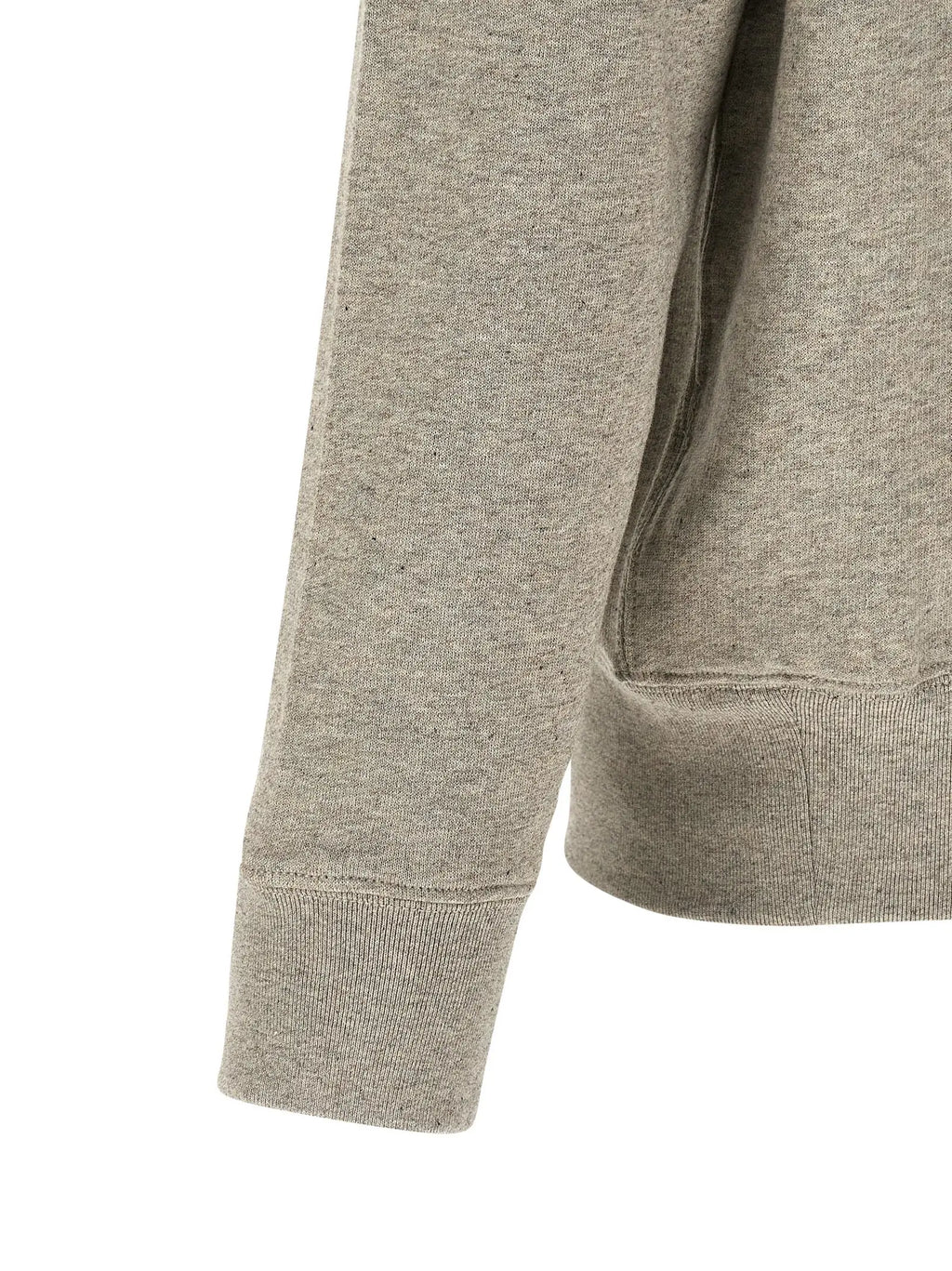 Gros plan sur la manche et le poignet côtelé du sweatshirt gris chiné en coton Polo Ralph Lauren pour un ajustement parfait