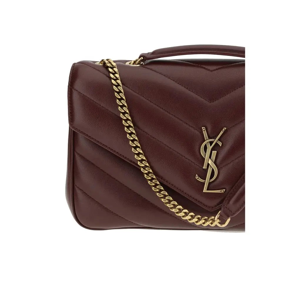 Sac épaule Saint Laurent Bordeaux en cuir matelassé avec chaîne dorée et logo YSL en métal doré