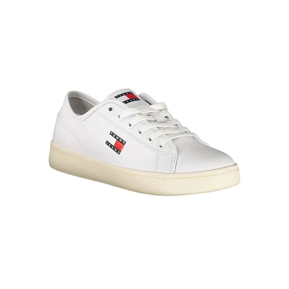 Sneaker femme tommy hilfiger bianco en polyuréthane blanc avec logo drapeau rouge et bleu et design bas classique