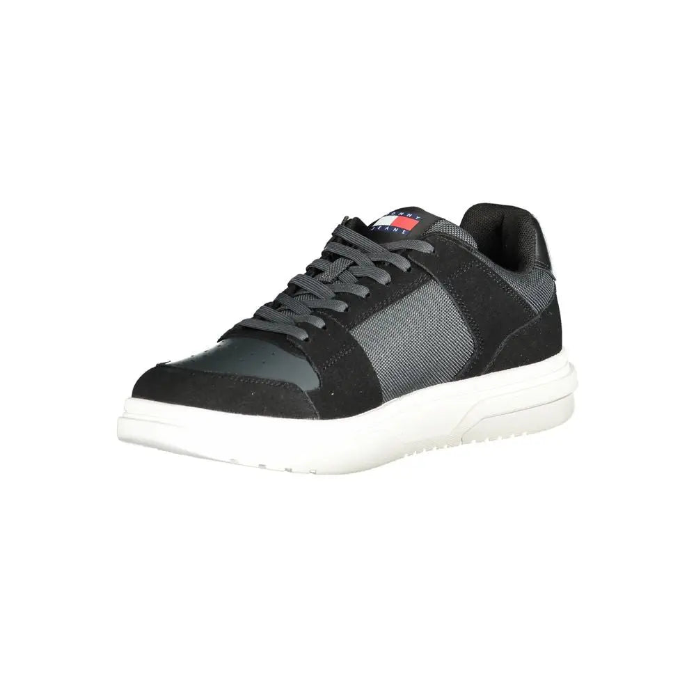 Baskets homme tommy hilfiger en cuir noir et gris avec semelle en caoutchouc blanche