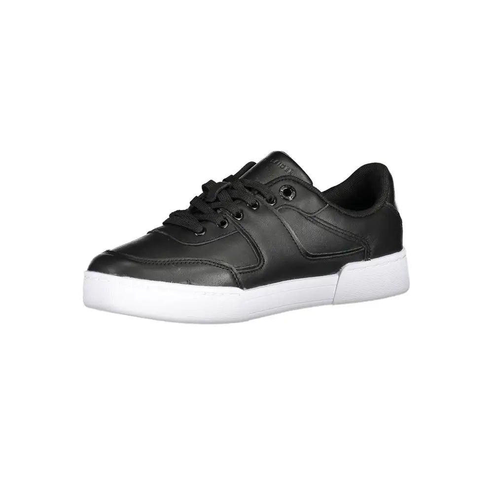 Sneaker femme tommy hilfiger en polyester noir avec semelle blanche en caoutchouc et lacets noirs basse