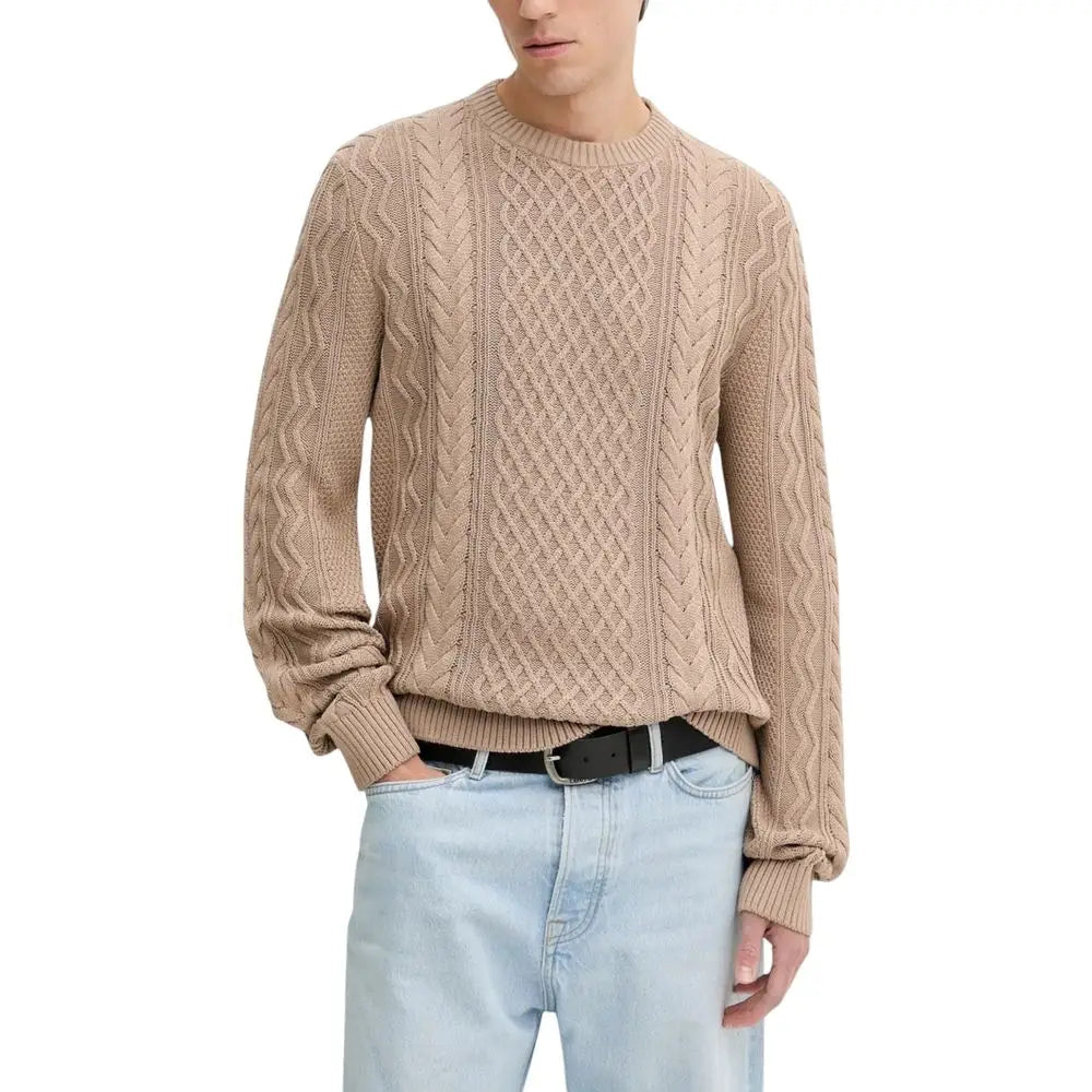 Beige cable-knit sweatshirt by tommy hilfiger jeans with textured diamond and chevron pattern made from recycled cotton
