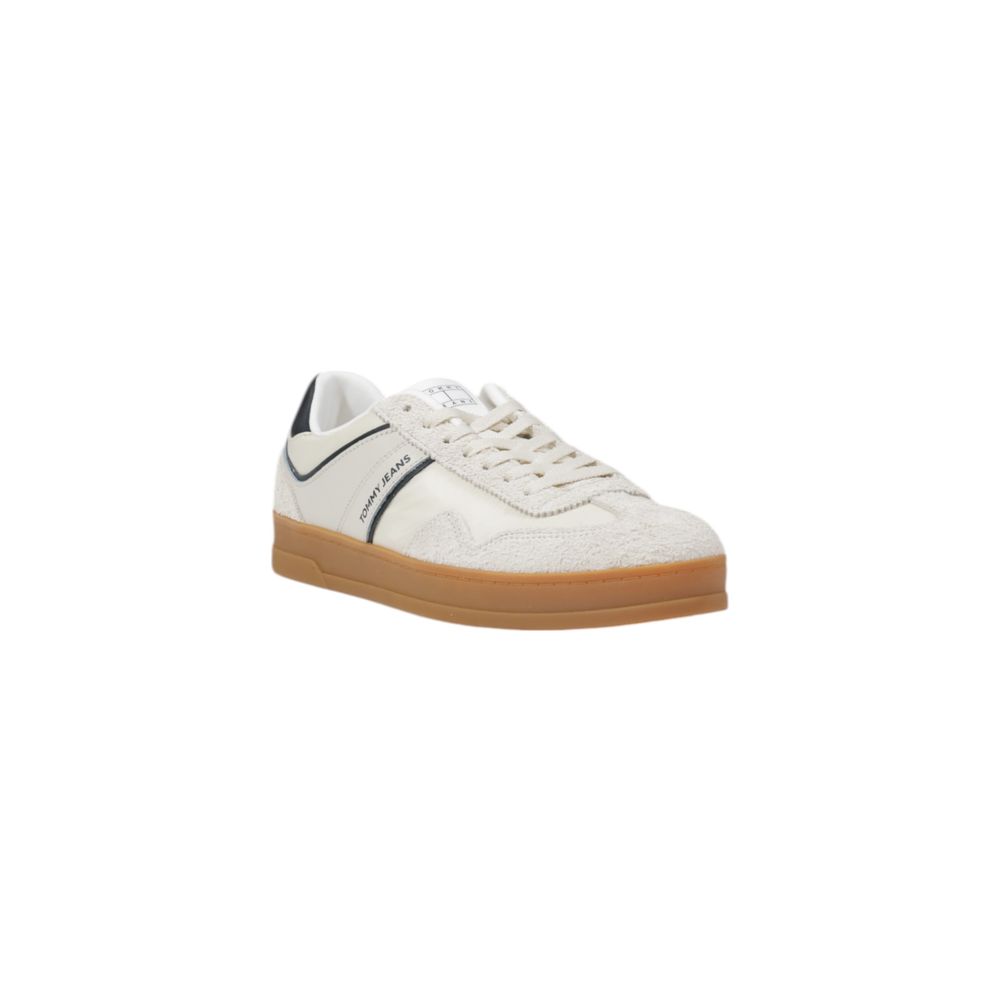 Sneakers basses en cuir beige Tommy Hilfiger Jeans, chaussures de sport élégantes avec logo sur le côté.