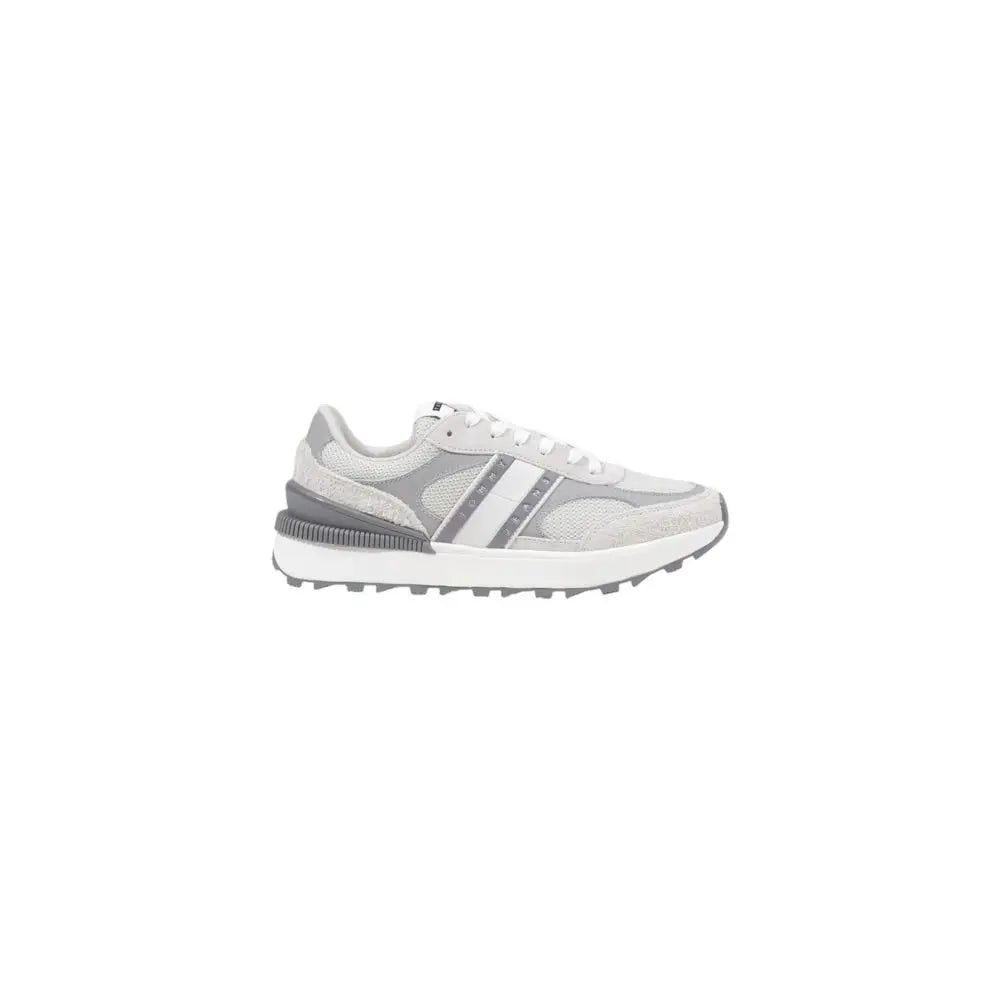 Baskets athlétiques gris et blanc tommy hilfiger jeans en daim et mesh avec semelle épaisse en caoutchouc