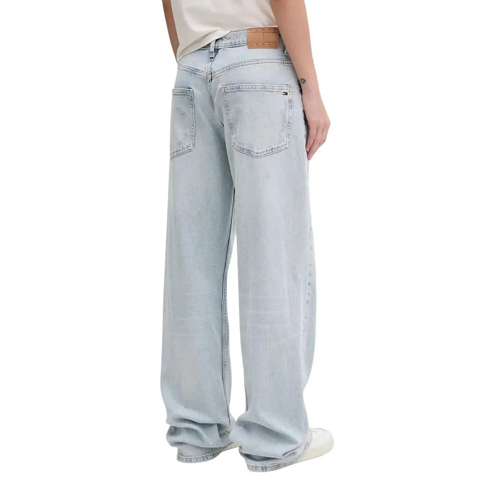 Jeans mom tommy hilfiger bleu clair en coton recyclé avec coupe large et ceinture en cuir marron