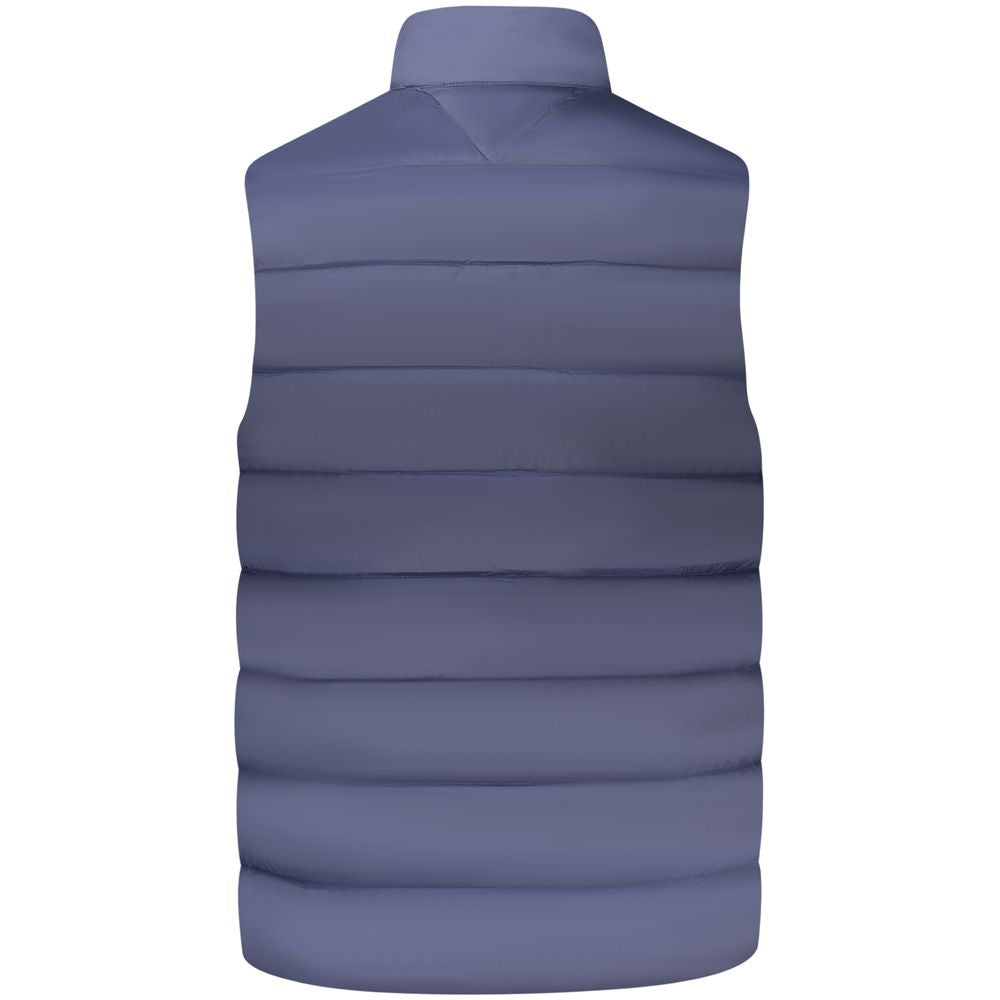 Veste sans manches en nylon bleu pour homme de Tommy Hilfiger, coupe décontractée avec col montant et fermeture éclair.