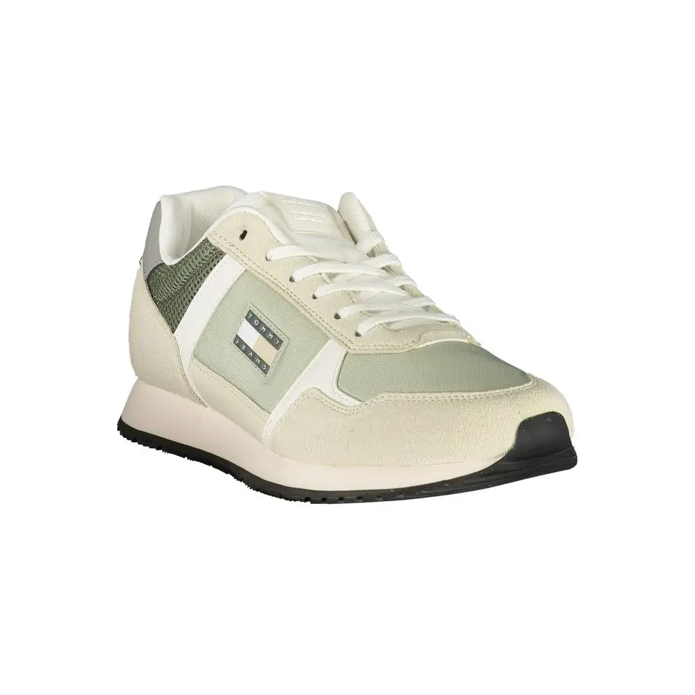 Sneaker homme tommy hilfiger verde en suède crème et vert olive avec panneaux en mesh lacets blancs et semelle caoutchouc noire