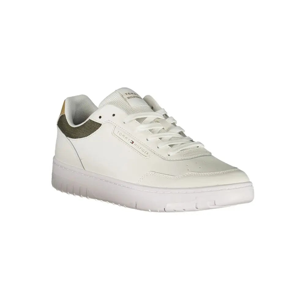 Sneaker homme tommy hilfiger blanc en polyester avec accents olive et or sur la languette arrière