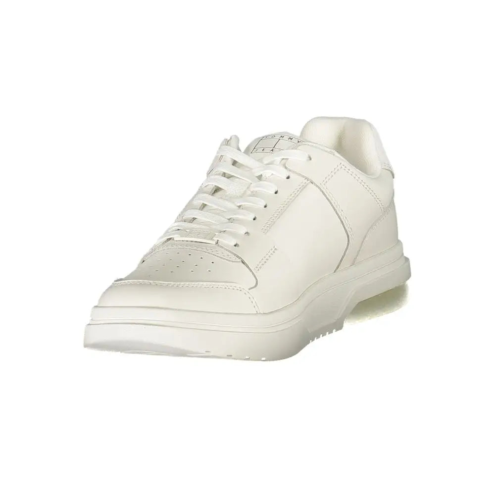 Baskets basses en cuir blanc tommy hilfiger pour homme avec design minimaliste et coutures discrètes en polyuréthane