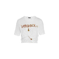 T-shirt blanc en coton de la marque Versace, coupe classique et logo distinctif visible sur le devant.