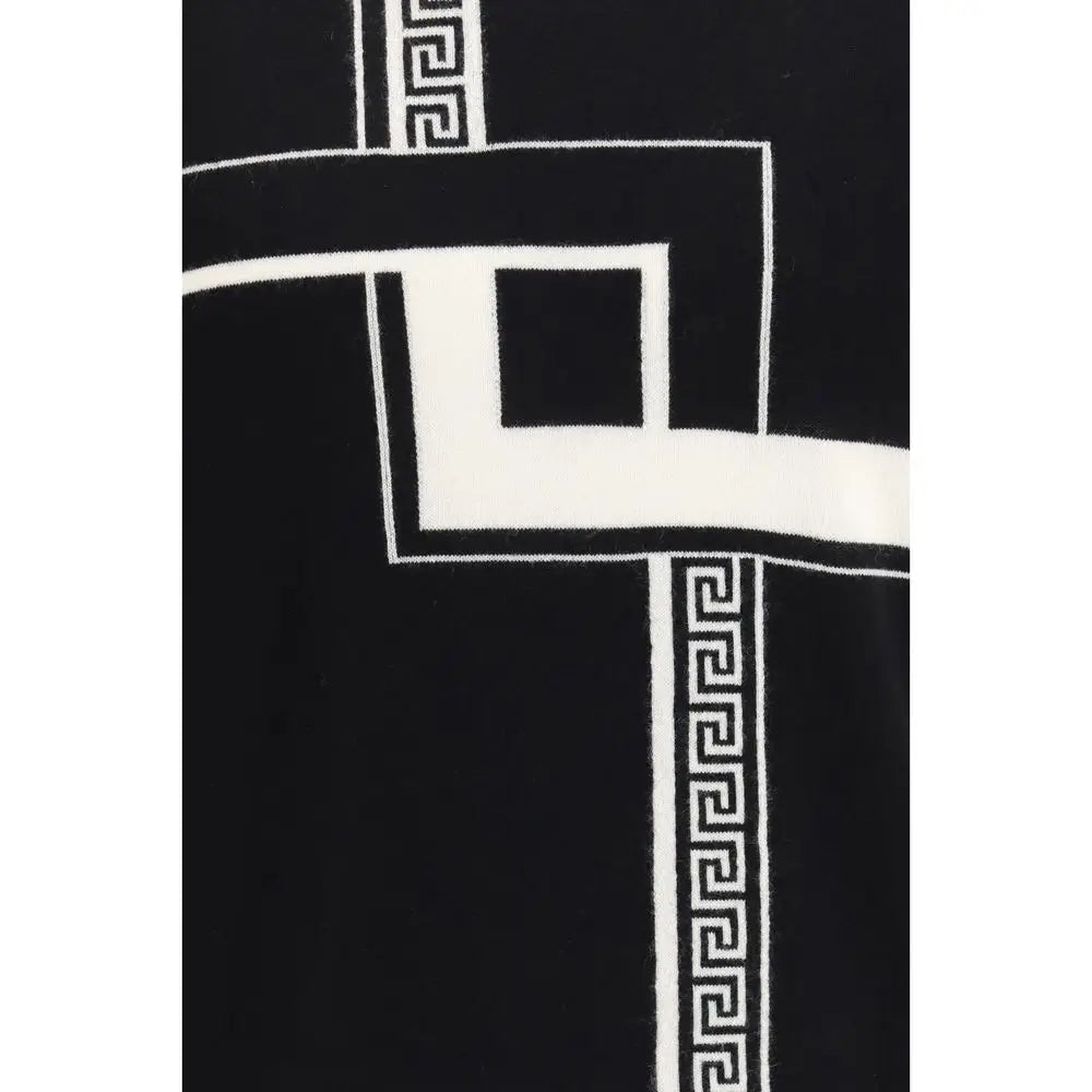 Écharpe noire en cachemire versace avec motifs géométriques blancs audacieux et bordure clé grecque classique